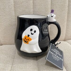 NEW Cobwebs & Cauldrons Halloween Ghost Pumpkin Hand Painted Ceramic Mug Black‎